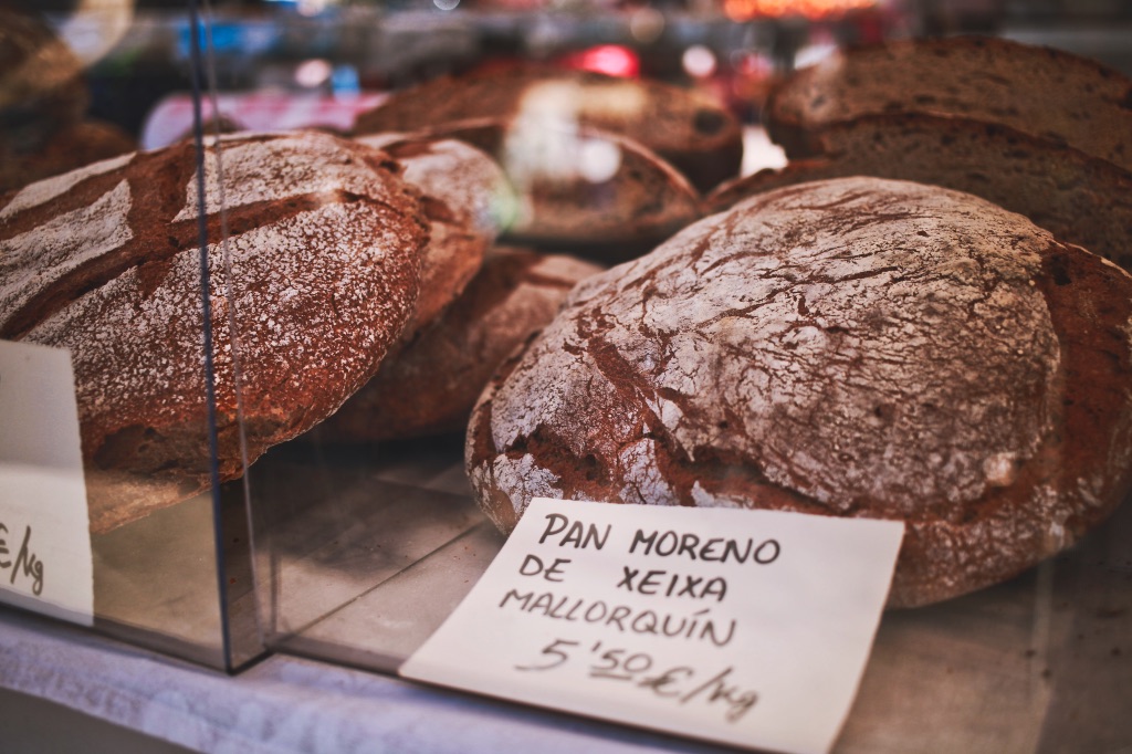 Santa Catalina markt mallorquinisch brot
